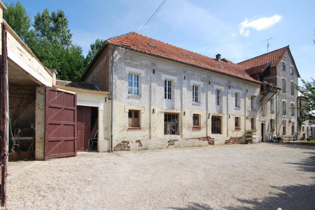 Le Moulin Du Soudet Villa Pernois Buitenkant foto